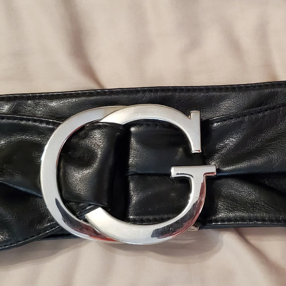 Soft Black Vegan Leather Sash Belt, Double Ring/Letter G Buckle, Medium, EUC